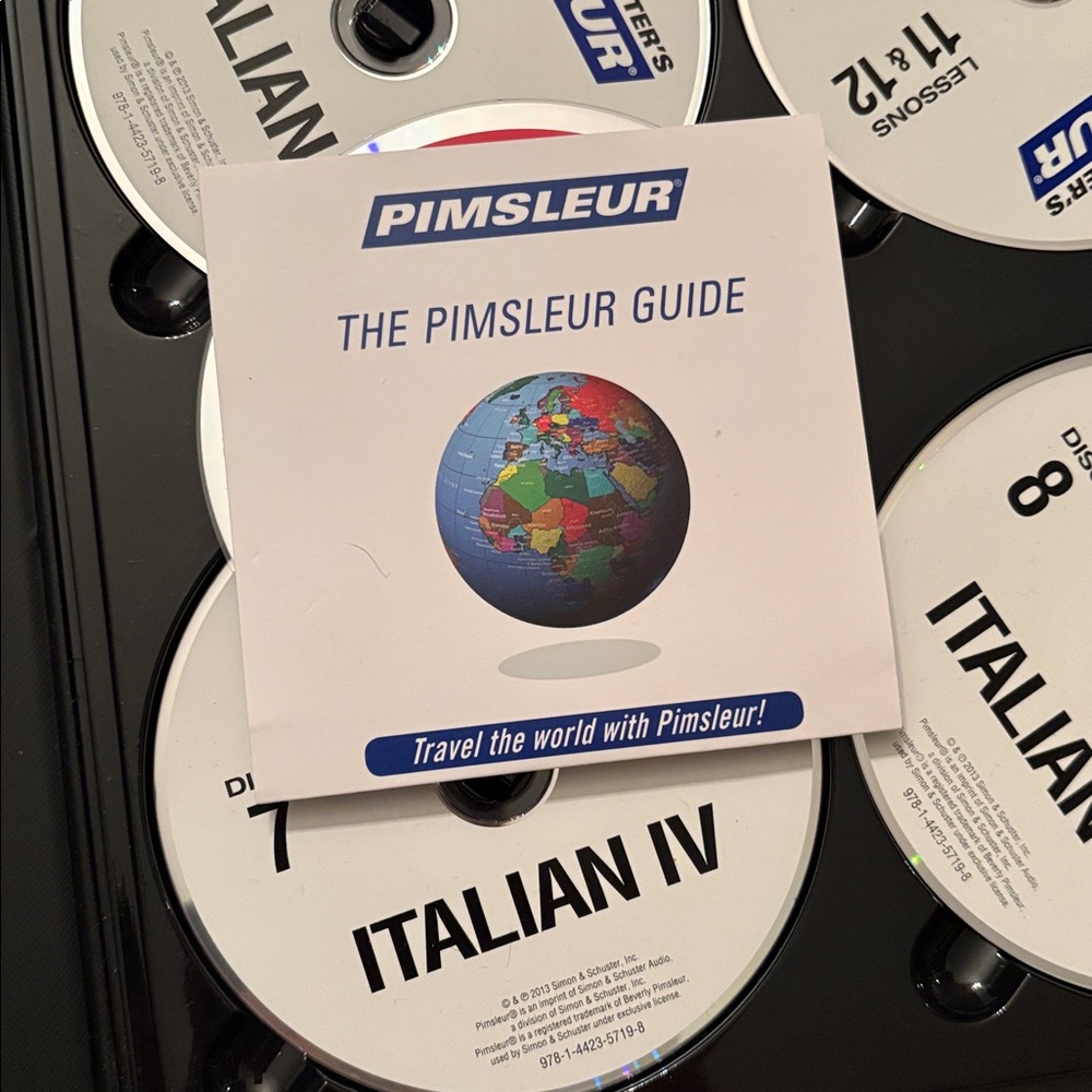 Italian IV Language Course Binder - Picture 4 of 10